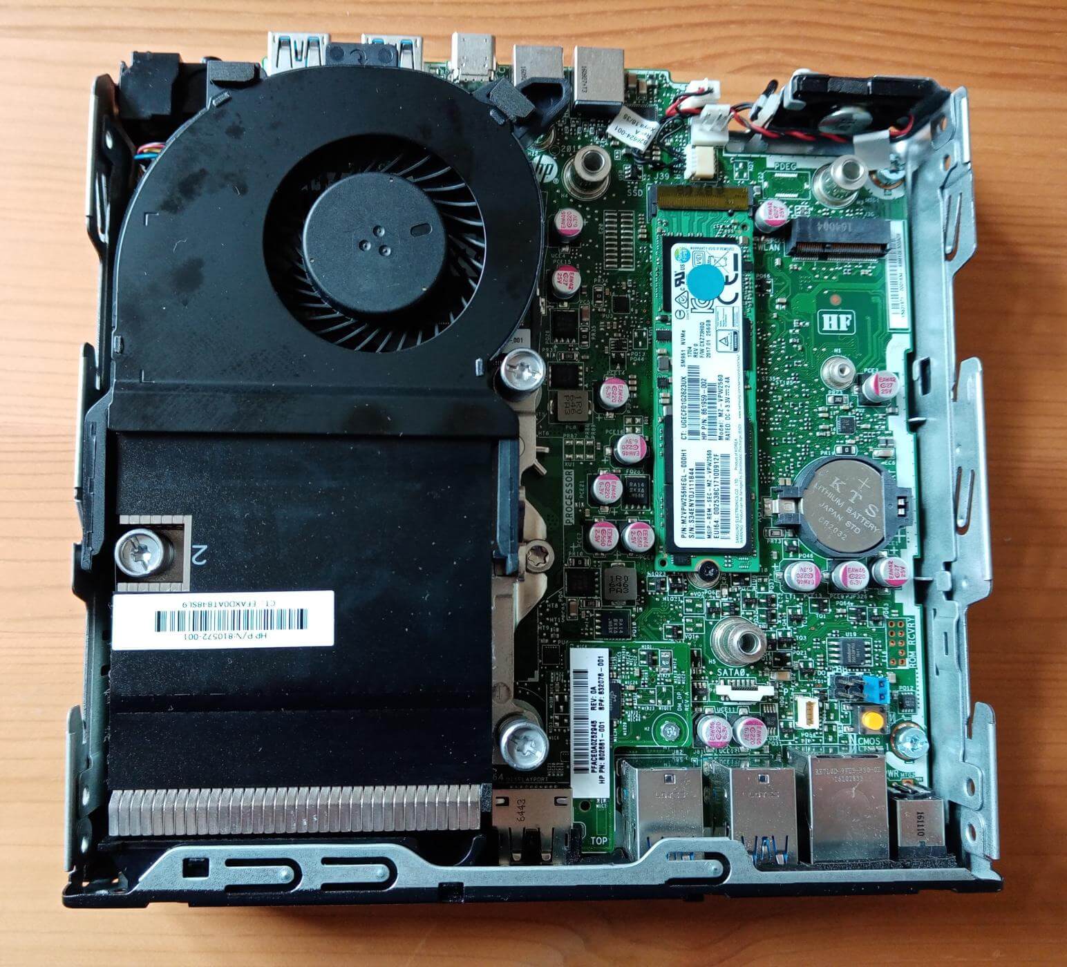 HP EliteDesk 800 G2 Mini Desktop PC running Linux - Week 1