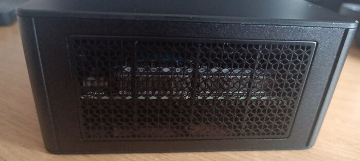 Minisforum UM890 Pro